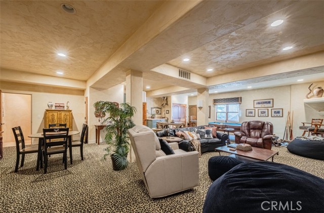 Detail Gallery Image 35 of 63 For 8730 Bluff Ct, Bradley,  CA 93426 - 5 Beds | 5/1 Baths