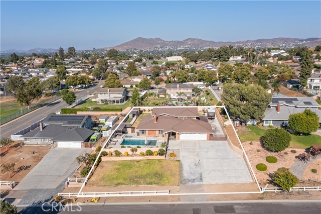 Detail Gallery Image 64 of 71 For 3985 Oakridge Cir, Norco,  CA 92860 - 5 Beds | 3 Baths