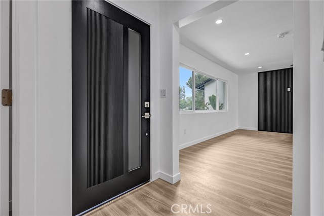 18152 Sunburst Street, Northridge CA: https://media.crmls.org/medias/59fe1616-865a-41b6-b18e-d8144b2acd83.jpg