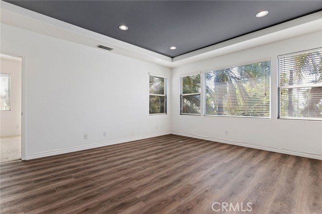 Detail Gallery Image 17 of 33 For 18814 Pinehaven Way, Porter Ranch,  CA 91326 - 5 Beds | 3 Baths