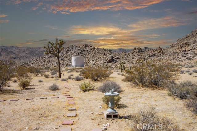 Detail Gallery Image 36 of 43 For 63257 Wagon Wheel Rd, Joshua Tree,  CA 92252 - 4 Beds | 2 Baths