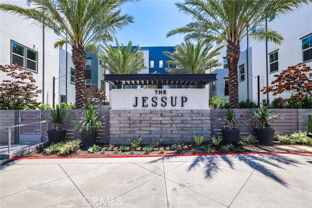 139 Jessup Way, Tustin CA: https://media.crmls.org/medias/59ff8414-0ce6-4dbf-8707-7f034fec5240.jpg