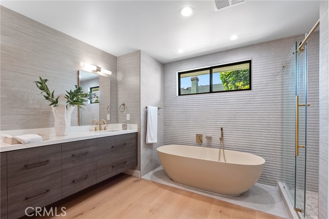 Image 42 of 63 For 2989 Ceylon Drive