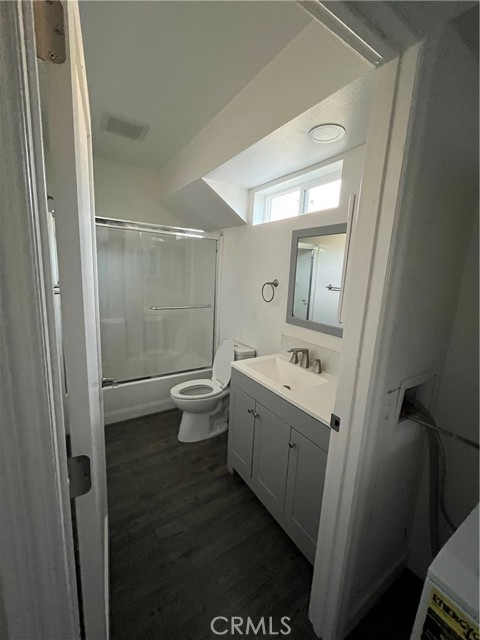 1230 Leland, 102 photo 12