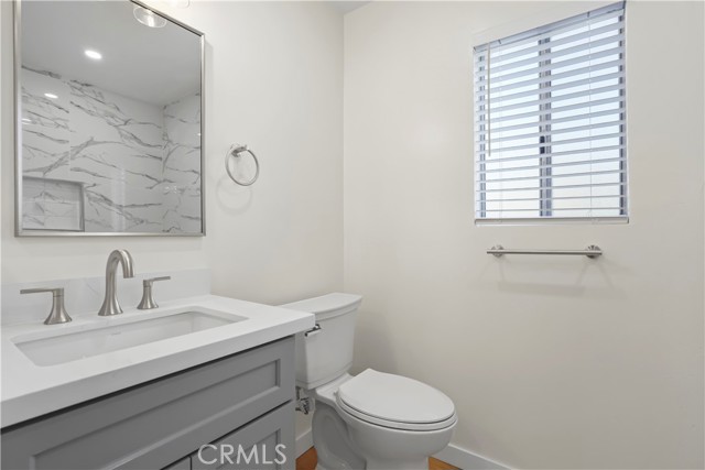 Detail Gallery Image 24 of 35 For 10237 De Soto, Chatsworth,  CA 91311 - 2 Beds | 2 Baths