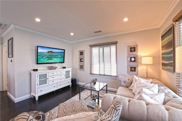 5a0141e7 Cf0d 4409 B6f9 C41937fc98c3