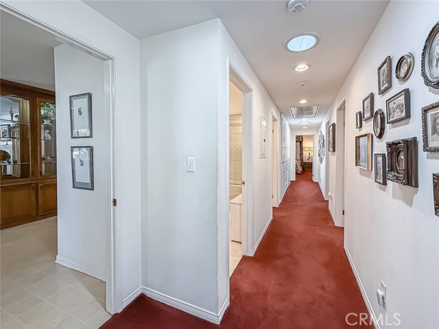 Image 33 of 60 For 17424 Superior