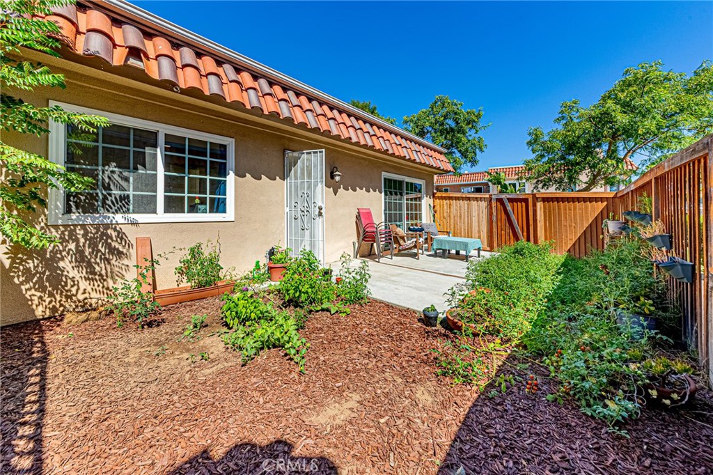 MLS #OC25275814 image #27