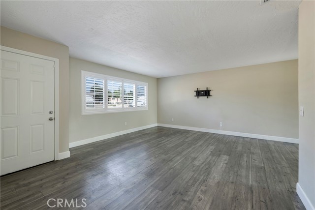 Detail Gallery Image 8 of 48 For 6251 Gregorio Ct, Chino,  CA 91710 - 3 Beds | 2 Baths