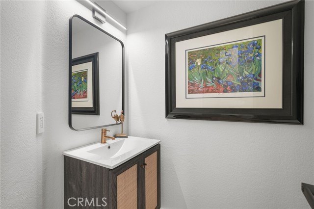 Detail Gallery Image 12 of 37 For 5473 Spanish Oak Ln #G,  Oak Park,  CA 91377 - 2 Beds | 2/1 Baths