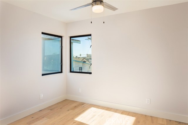 821 Manhattan Avenue, Hermosa Beach, California 90254, ,Residential Income,Sold,Manhattan,SB17211293