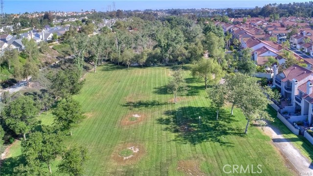 21982 Kitridge, Mission Viejo CA: https://media.crmls.org/medias/5a033a4a-0d72-4968-bc74-8495260af330.jpg