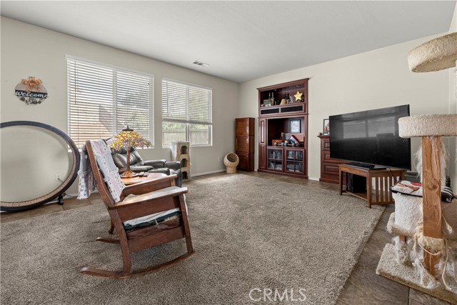 Detail Gallery Image 4 of 31 For 1218 N Larkspur Ln, Beaumont,  CA 92223 - 4 Beds | 3 Baths