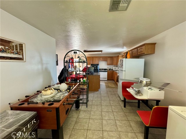 Detail Gallery Image 17 of 26 For 99 Zoe Ln, Needles,  CA 92363 - 3 Beds | 2 Baths