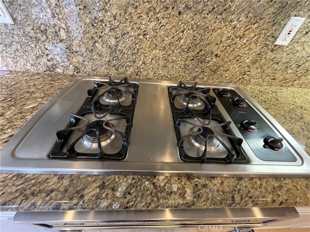 MLS #OC25216386 image #11