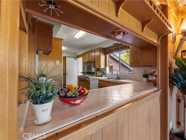 28518 Robinview Lane, Rancho Palos Verdes, California 90275, 3 Bedrooms Bedrooms, ,2 BathroomsBathrooms,Residential,Sold,Robinview Lane,OC22014651