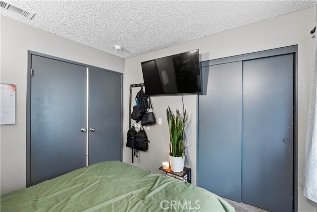 Detail Gallery Image 15 of 28 For 554 W Mariposa, Rialto,  CA 92376 - 4 Beds | 2 Baths