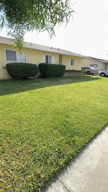 621 Vista De Loma, Hemet CA: https://media.crmls.org/medias/5a070f51-44eb-4788-8f9a-3dd93bb0e4b6.jpg
