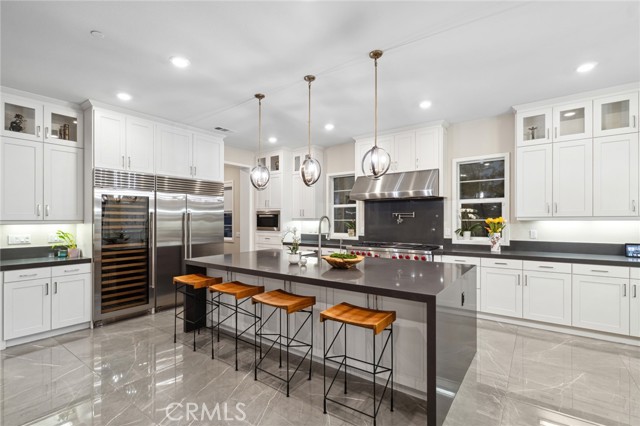 56 Claudius Court, Irvine CA: https://media.crmls.org/medias/5a079385-1ebb-4d64-9e7f-e68f14ceb09b.jpg