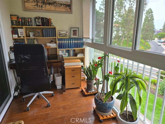 3510 Bahia Blanca W, Laguna Woods CA: https://media.crmls.org/medias/5a079439-e10f-4987-a938-bb2f5b20c86f.jpg