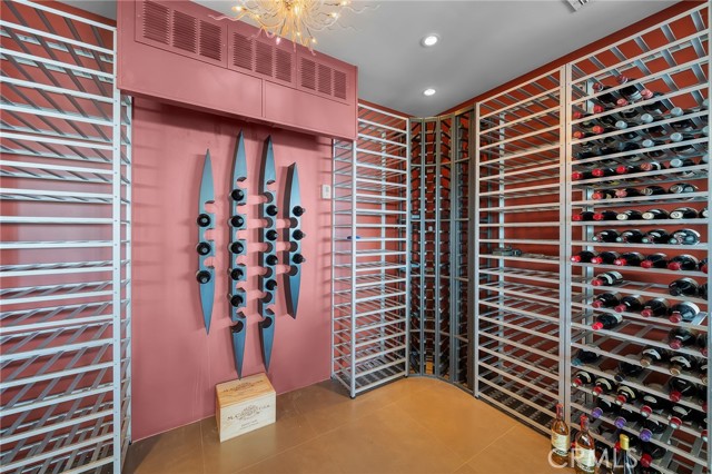 1 Crestwind Drive, Rancho Palos Verdes CA: https://media.crmls.org/medias/5a097a36-fa69-4c16-9832-c5685bf783a0.jpg