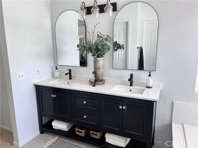 Image 13 of 18 For 9234 Loquat Drive