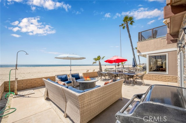 Detail Gallery Image 49 of 56 For 4103 Seashore, Newport Beach,  CA 92663 - 7 Beds | 4 Baths