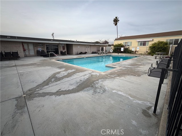 Detail Gallery Image 23 of 23 For 1925 E La Veta Ave 22a,  Orange,  CA 92866 - 2 Beds | 2 Baths