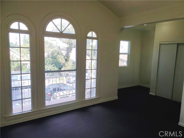 Detail Gallery Image 6 of 28 For 1162 E 43rd Pl, Los Angeles,  CA 90011 - – Beds | – Baths