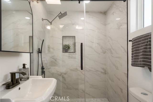 Detail Gallery Image 28 of 41 For 26613 Leesdale Ave, Harbor City,  CA 90710 - 2 Beds | 2 Baths