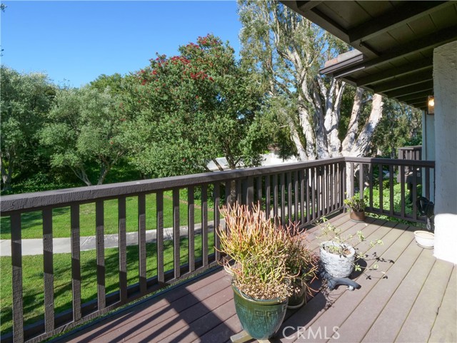 Detail Gallery Image 12 of 34 For 17 Aspen Way, Rolling Hills Estates,  CA 90274 - 3 Beds | 3 Baths