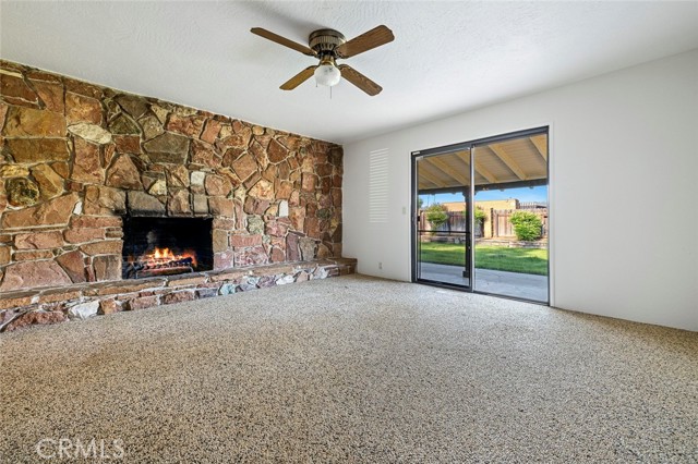 Detail Gallery Image 9 of 22 For 5118 N Harrison Ave, Fresno,  CA 93711 - 3 Beds | 2 Baths