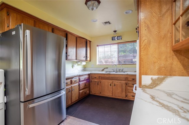 Detail Gallery Image 15 of 39 For 13197 Cutler Pl, Sylmar,  CA 91342 - 4 Beds | 2 Baths