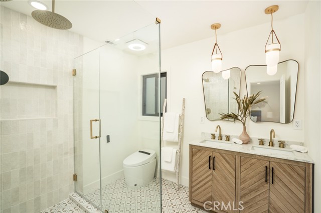 Detail Gallery Image 25 of 36 For 8342 Friesland Dr, Huntington Beach,  CA 92647 - 3 Beds | 2 Baths