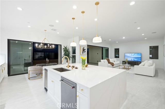 Detail Gallery Image 42 of 46 For 20644 W Deer Grass Ct, Porter Ranch,  CA 91326 - 5 Beds | 5/1 Baths