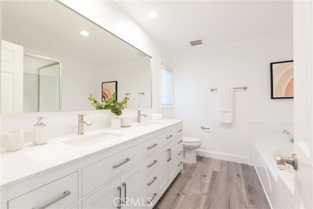 Detail Gallery Image 36 of 75 For 2205 Clark Ln a,  Redondo Beach,  CA 90278 - 3 Beds | 2/1 Baths