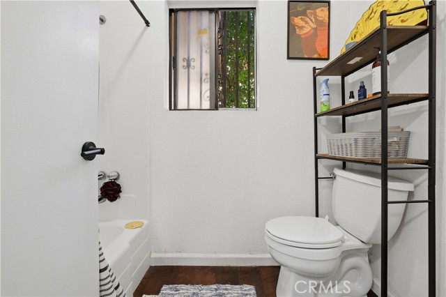 Detail Gallery Image 15 of 29 For 2123 Temple, Signal Hill,  CA 90755 - 2 Beds | 2/1 Baths