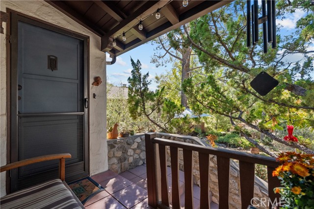 Detail Gallery Image 2 of 34 For 3935 Vista Ct, La Crescenta,  CA 91214 - 2 Beds | 2 Baths