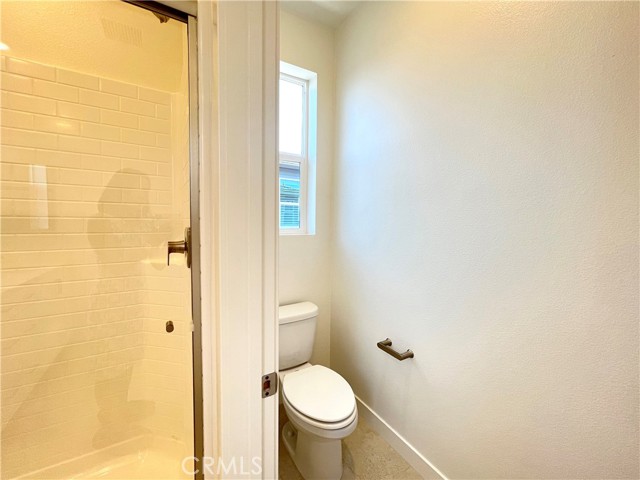 Detail Gallery Image 13 of 15 For 3513 Indigo Privado, Ontario,  CA 91764 - 3 Beds | 2/2 Baths
