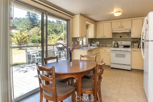 1410 & 1418 Verde Canyon Road, Arroyo Grande CA: https://media.crmls.org/medias/5a16e47c-38da-459a-935d-5236042dfc81.jpg