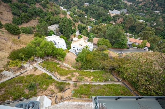 Detail Gallery Image 9 of 57 For 3651 Alta Mesa Dr, Studio City,  CA 91604 - 4 Beds | 3 Baths