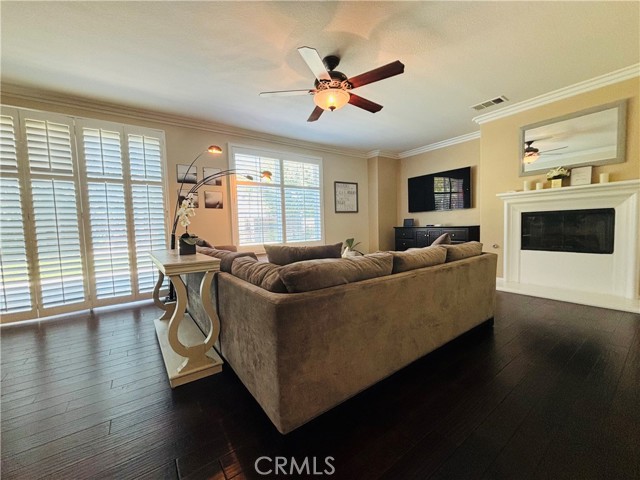 5803 Green Pine Court, Rancho Cucamonga CA: https://media.crmls.org/medias/5a17b2d7-de79-4761-a7d8-47ec076e6545.jpg