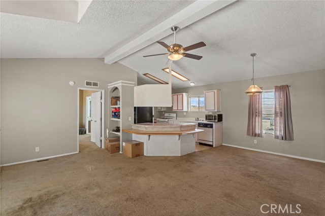 Detail Gallery Image 8 of 29 For 14626 Monte Vista Rd, Phelan,  CA 92371 - 3 Beds | 2 Baths