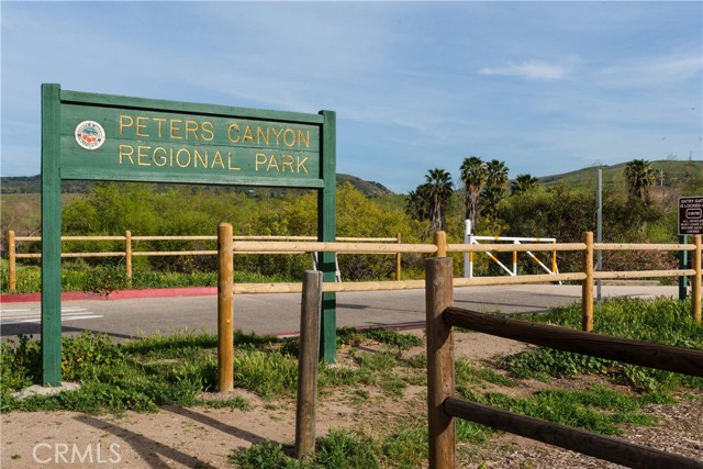 5927 E Creekside Avenue, Orange CA: https://media.crmls.org/medias/5a1832f3-6d02-4c1a-a2ee-82022240536f.jpg