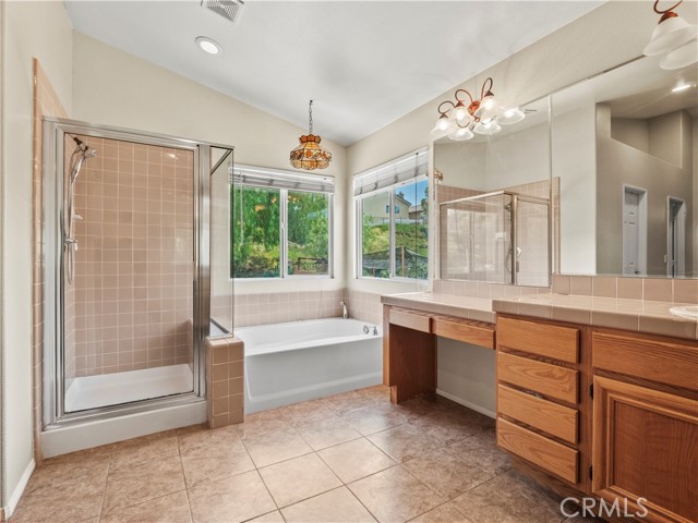 Detail Gallery Image 24 of 40 For 26332 Oakdale Canyon Ln, Canyon Country,  CA 91387 - 5 Beds | 3 Baths