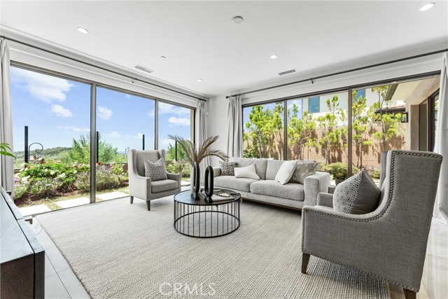 Detail Gallery Image 2 of 60 For 147 Oceano, Irvine,  CA 92602 - 3 Beds | 2/1 Baths