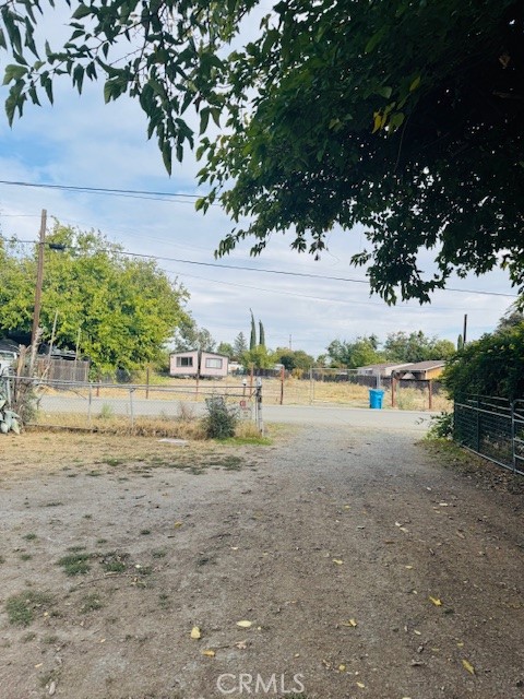 Detail Gallery Image 5 of 27 For 1582 4th Ave, Olivehurst,  CA 95961 - 3 Beds | 2 Baths