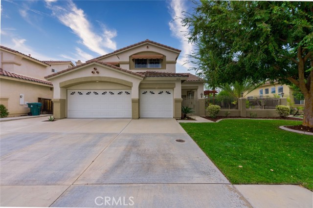 8376 Yarrow Ln, Riverside, CA 92508