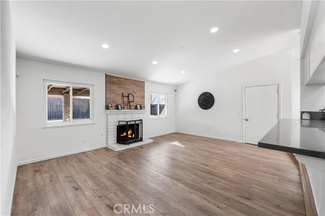 Detail Gallery Image 10 of 48 For 4604 E Avenue R6, Palmdale,  CA 93552 - 3 Beds | 2 Baths