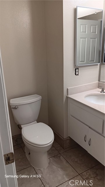 Detail Gallery Image 7 of 18 For 10415 Hayford St #B,  Bellflower,  CA 90706 - 2 Beds | 2 Baths